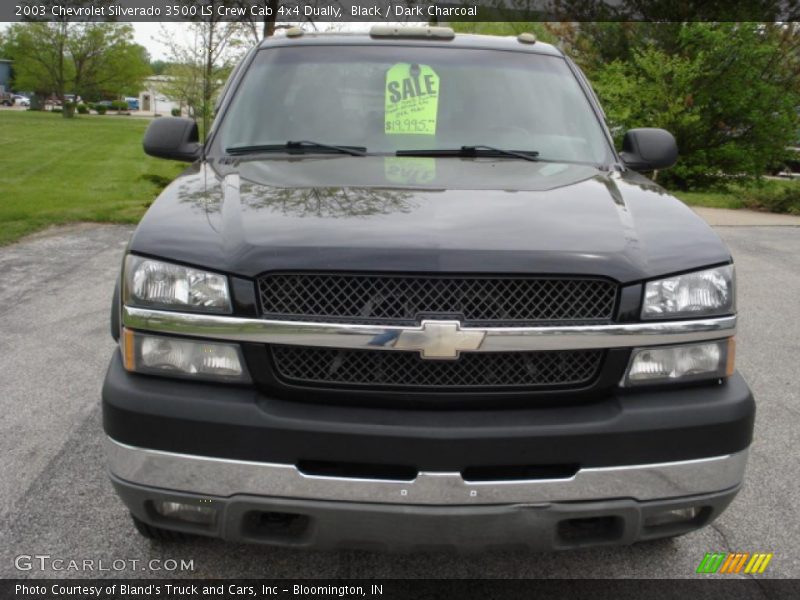 Black / Dark Charcoal 2003 Chevrolet Silverado 3500 LS Crew Cab 4x4 Dually