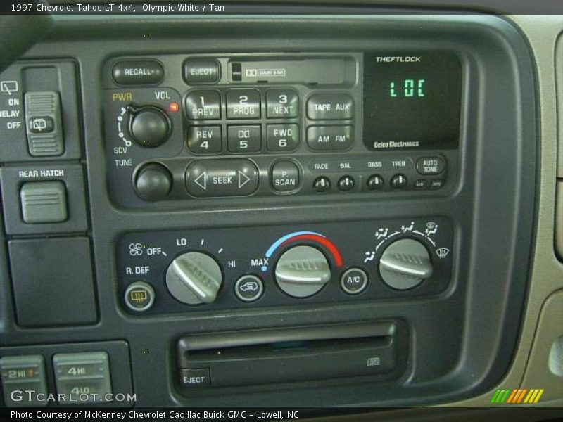 Olympic White / Tan 1997 Chevrolet Tahoe LT 4x4