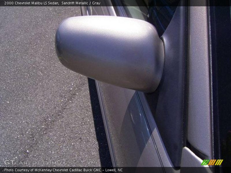 Sandrift Metallic / Gray 2000 Chevrolet Malibu LS Sedan