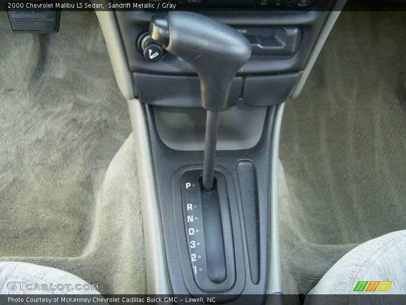 Sandrift Metallic / Gray 2000 Chevrolet Malibu LS Sedan