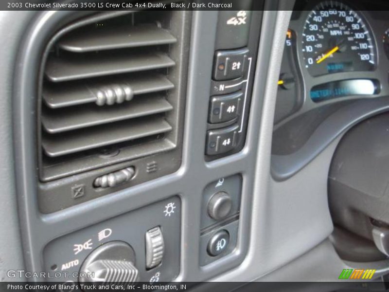 Black / Dark Charcoal 2003 Chevrolet Silverado 3500 LS Crew Cab 4x4 Dually