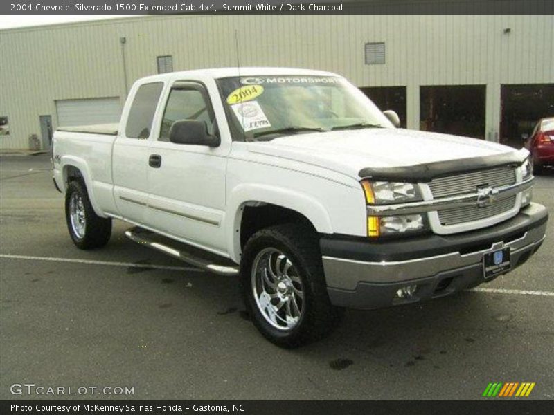Summit White / Dark Charcoal 2004 Chevrolet Silverado 1500 Extended Cab 4x4