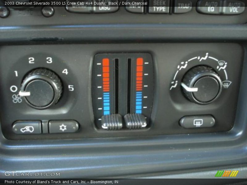 Black / Dark Charcoal 2003 Chevrolet Silverado 3500 LS Crew Cab 4x4 Dually