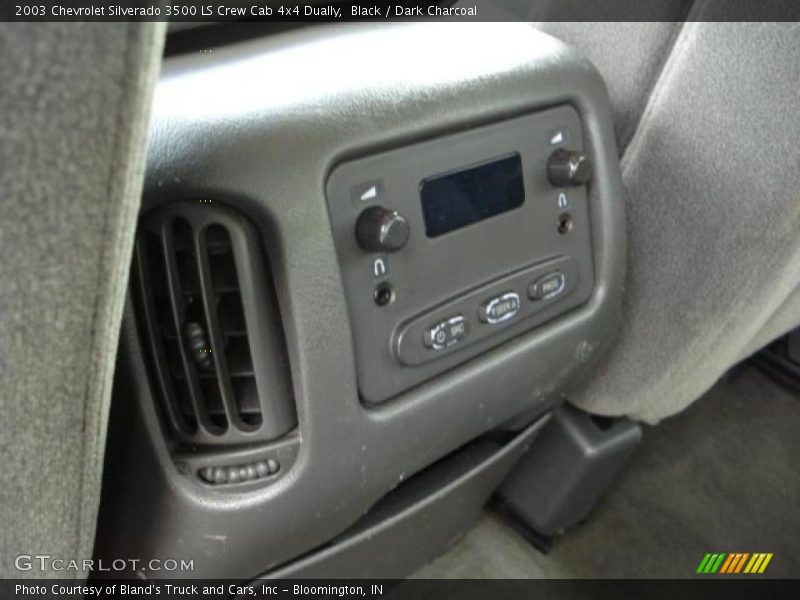 Black / Dark Charcoal 2003 Chevrolet Silverado 3500 LS Crew Cab 4x4 Dually