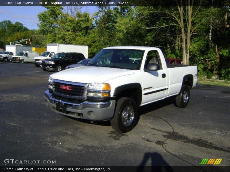 Summit White / Dark Pewter 2005 GMC Sierra 2500HD Regular Cab 4x4
