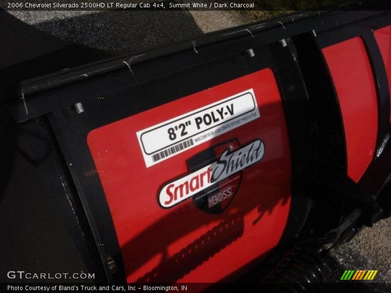 Summit White / Dark Charcoal 2006 Chevrolet Silverado 2500HD LT Regular Cab 4x4
