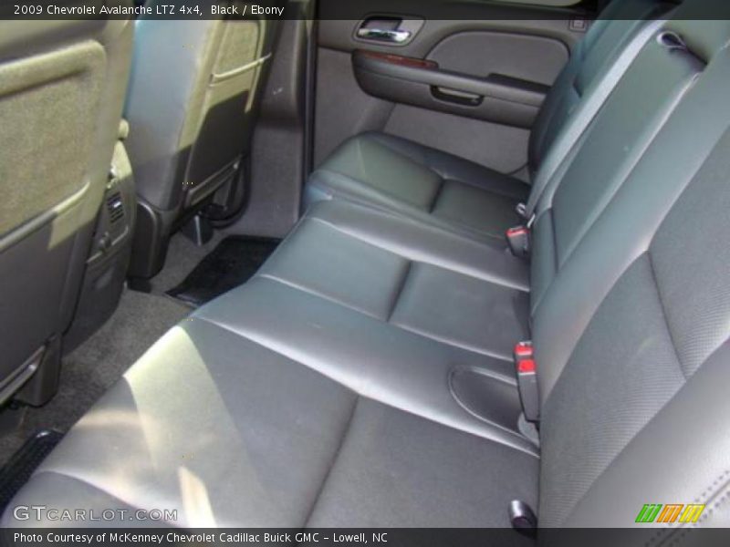 Black / Ebony 2009 Chevrolet Avalanche LTZ 4x4