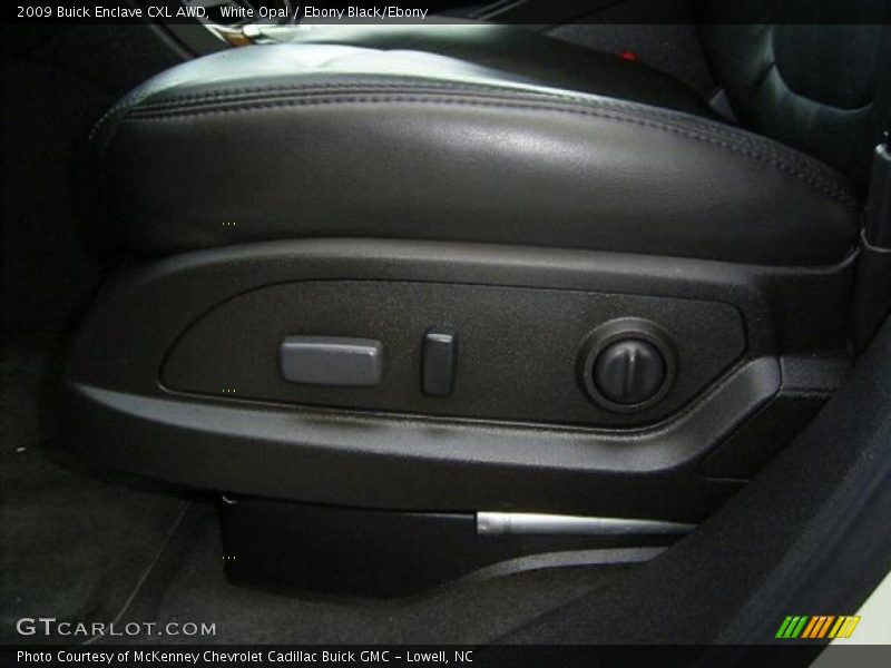 White Opal / Ebony Black/Ebony 2009 Buick Enclave CXL AWD