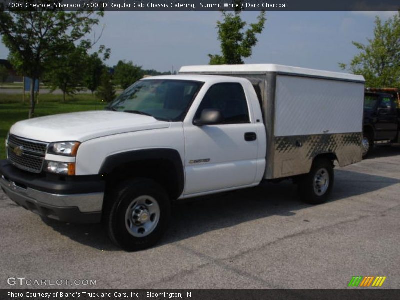 Summit White / Dark Charcoal 2005 Chevrolet Silverado 2500HD Regular Cab Chassis Catering