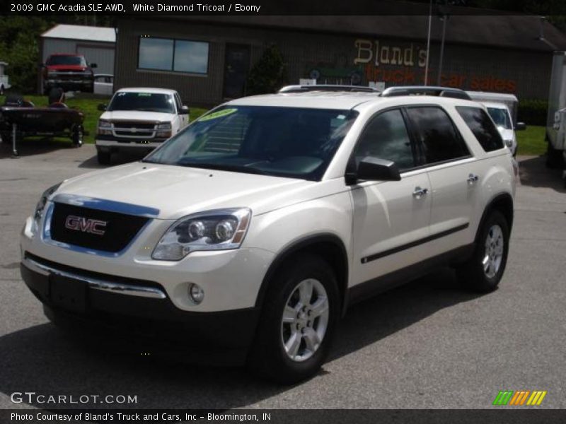 White Diamond Tricoat / Ebony 2009 GMC Acadia SLE AWD