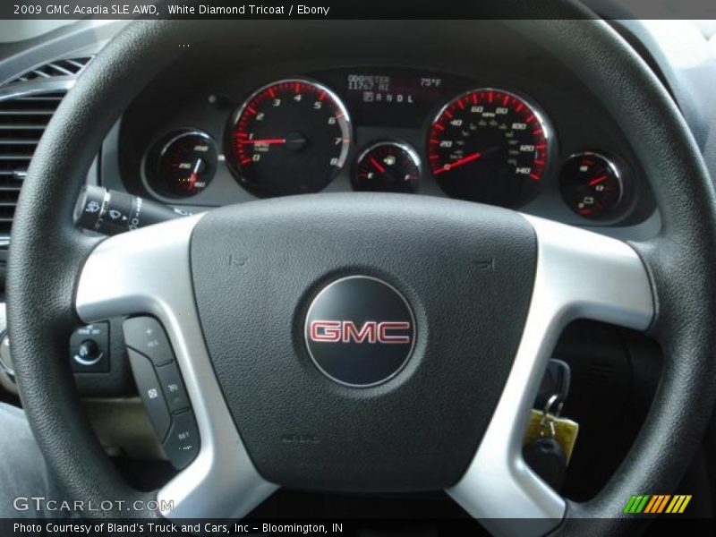 White Diamond Tricoat / Ebony 2009 GMC Acadia SLE AWD