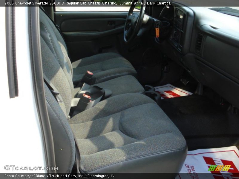 Summit White / Dark Charcoal 2005 Chevrolet Silverado 2500HD Regular Cab Chassis Catering