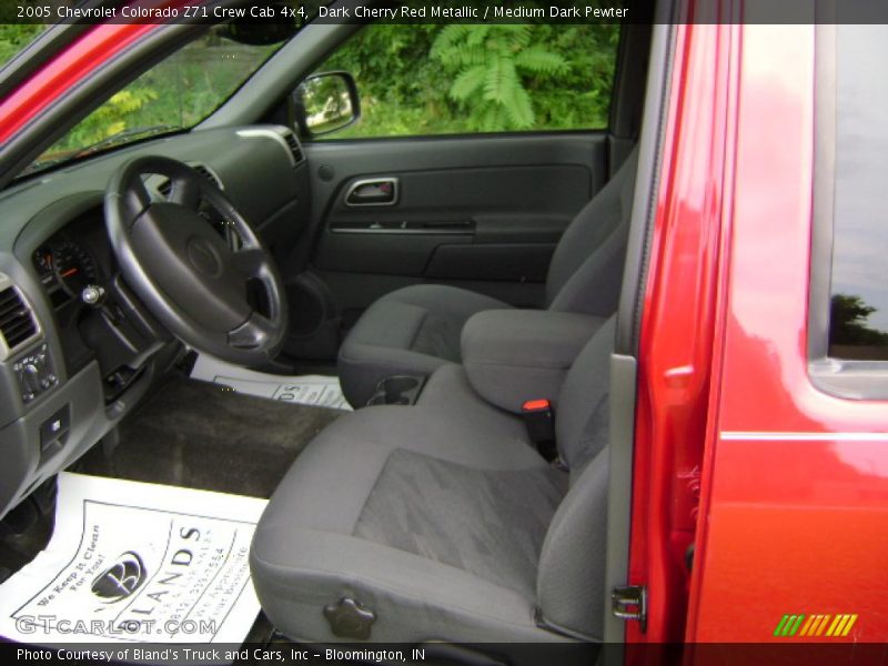 Dark Cherry Red Metallic / Medium Dark Pewter 2005 Chevrolet Colorado Z71 Crew Cab 4x4