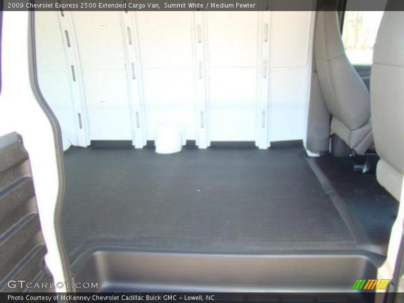 Summit White / Medium Pewter 2009 Chevrolet Express 2500 Extended Cargo Van