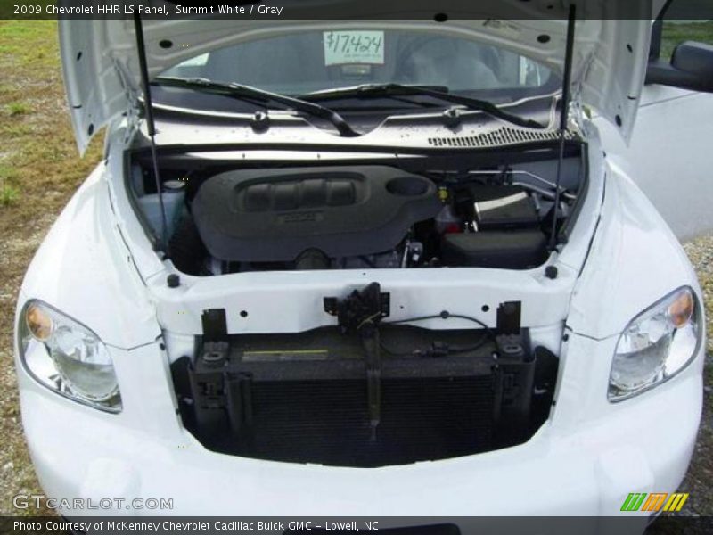 Summit White / Gray 2009 Chevrolet HHR LS Panel
