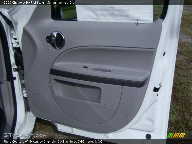 Summit White / Gray 2009 Chevrolet HHR LS Panel