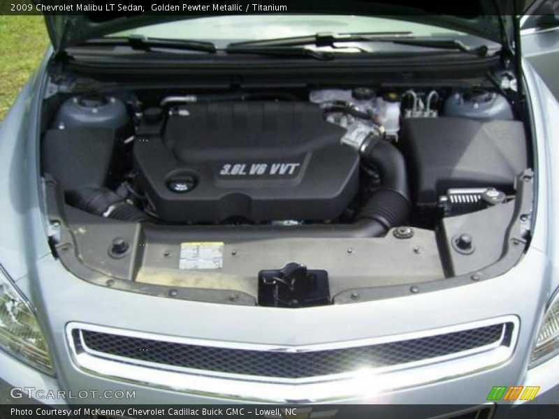 Golden Pewter Metallic / Titanium 2009 Chevrolet Malibu LT Sedan