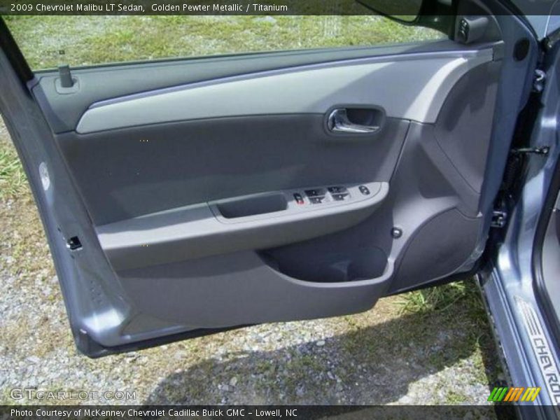 Golden Pewter Metallic / Titanium 2009 Chevrolet Malibu LT Sedan