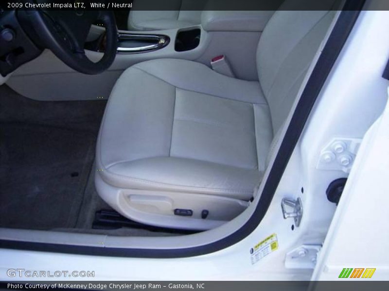 White / Neutral 2009 Chevrolet Impala LTZ