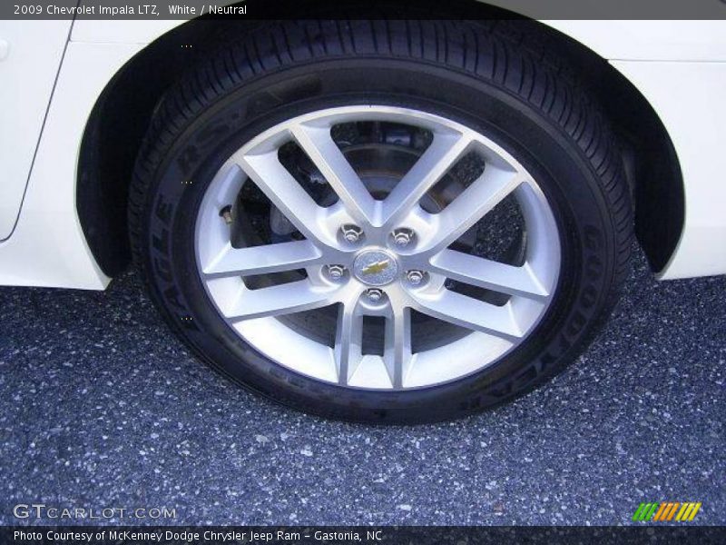 White / Neutral 2009 Chevrolet Impala LTZ