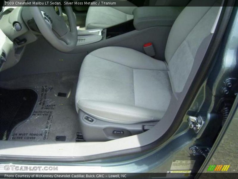 Silver Moss Metallic / Titanium 2009 Chevrolet Malibu LT Sedan