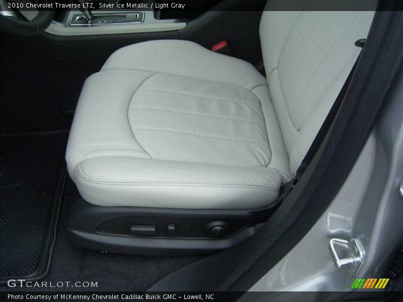 Silver Ice Metallic / Light Gray 2010 Chevrolet Traverse LTZ