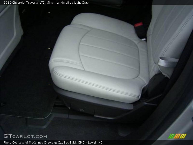 Silver Ice Metallic / Light Gray 2010 Chevrolet Traverse LTZ