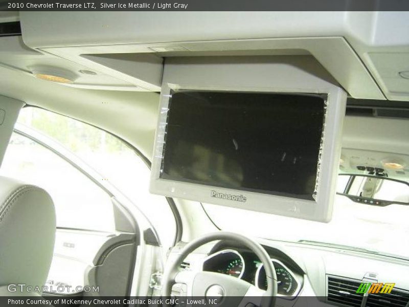 Silver Ice Metallic / Light Gray 2010 Chevrolet Traverse LTZ