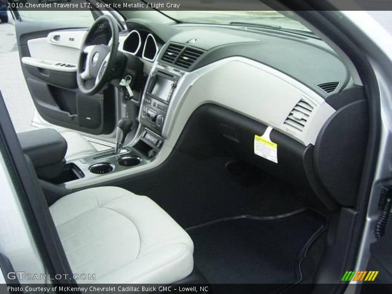 Silver Ice Metallic / Light Gray 2010 Chevrolet Traverse LTZ