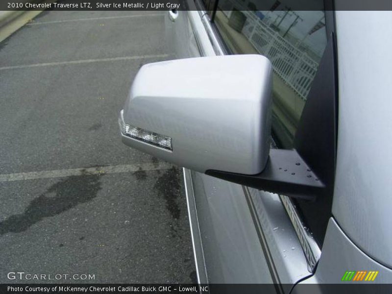 Silver Ice Metallic / Light Gray 2010 Chevrolet Traverse LTZ