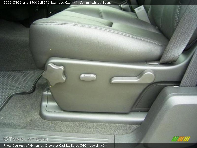 Summit White / Ebony 2009 GMC Sierra 1500 SLE Z71 Extended Cab 4x4