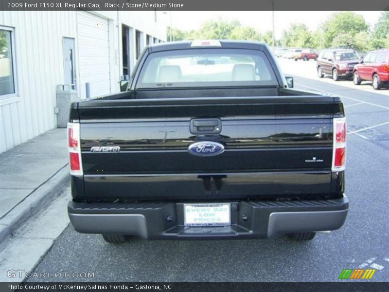 Black / Stone/Medium Stone 2009 Ford F150 XL Regular Cab