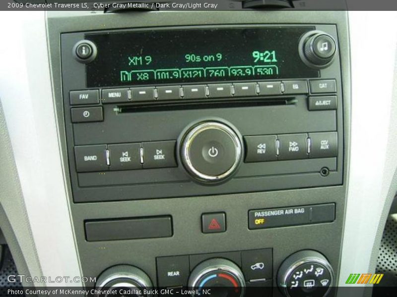 Cyber Gray Metallic / Dark Gray/Light Gray 2009 Chevrolet Traverse LS