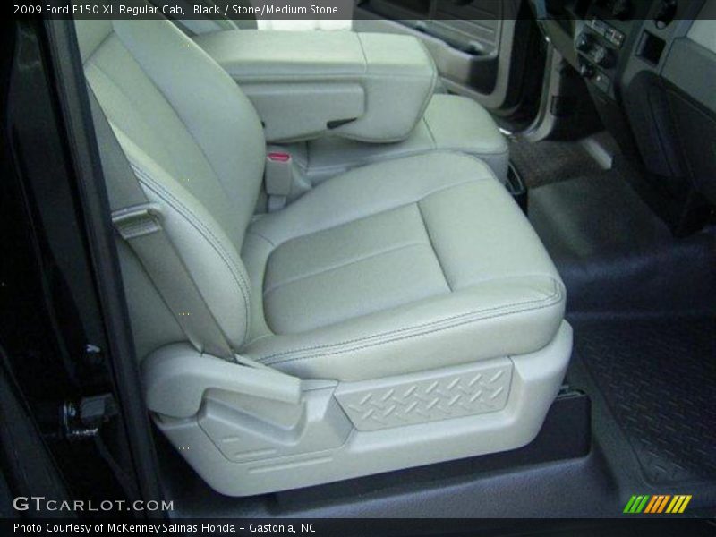 Black / Stone/Medium Stone 2009 Ford F150 XL Regular Cab