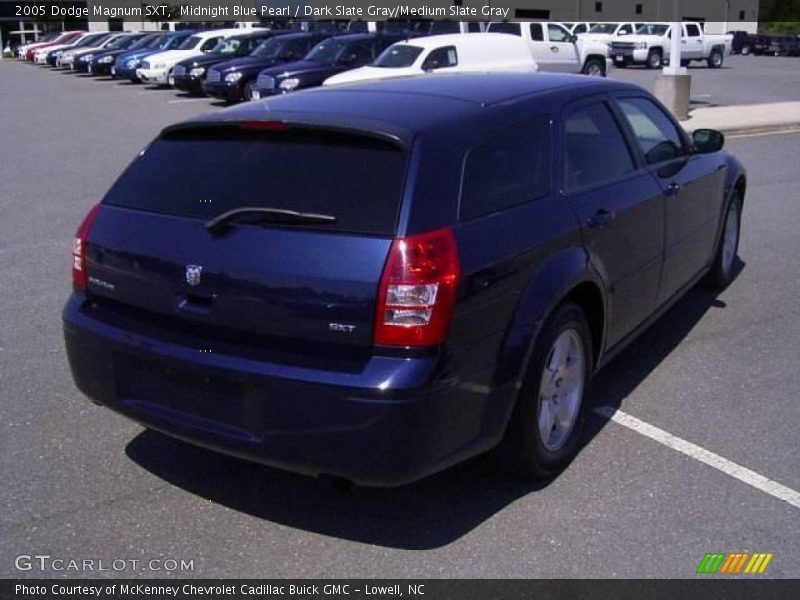 Midnight Blue Pearl / Dark Slate Gray/Medium Slate Gray 2005 Dodge Magnum SXT