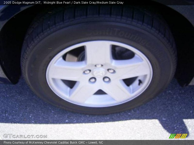Midnight Blue Pearl / Dark Slate Gray/Medium Slate Gray 2005 Dodge Magnum SXT