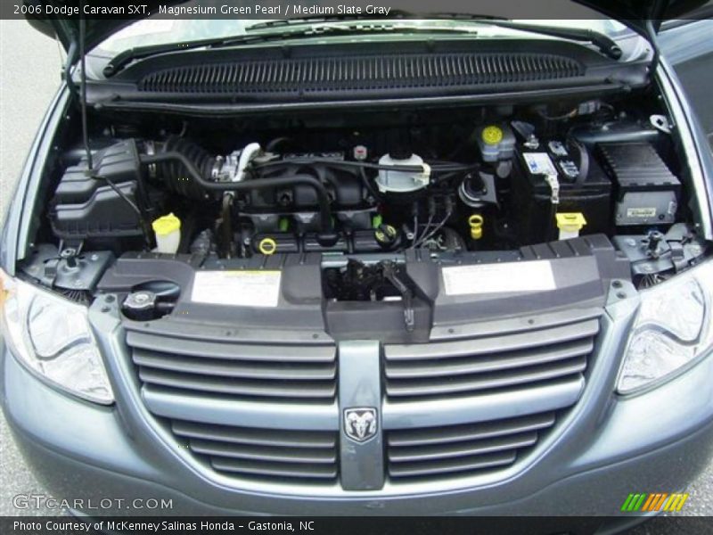 Magnesium Green Pearl / Medium Slate Gray 2006 Dodge Caravan SXT