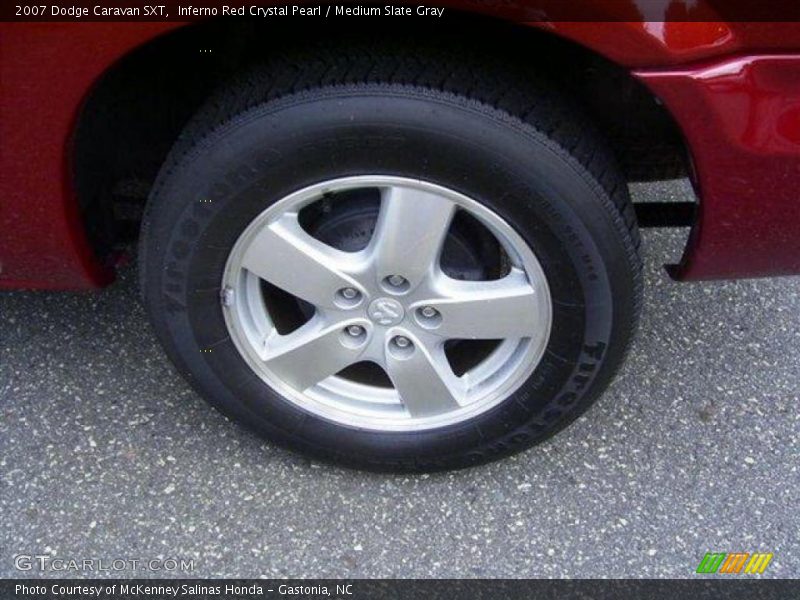Inferno Red Crystal Pearl / Medium Slate Gray 2007 Dodge Caravan SXT