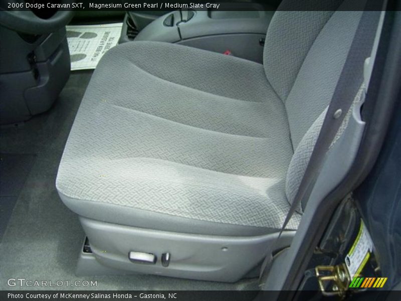 Magnesium Green Pearl / Medium Slate Gray 2006 Dodge Caravan SXT