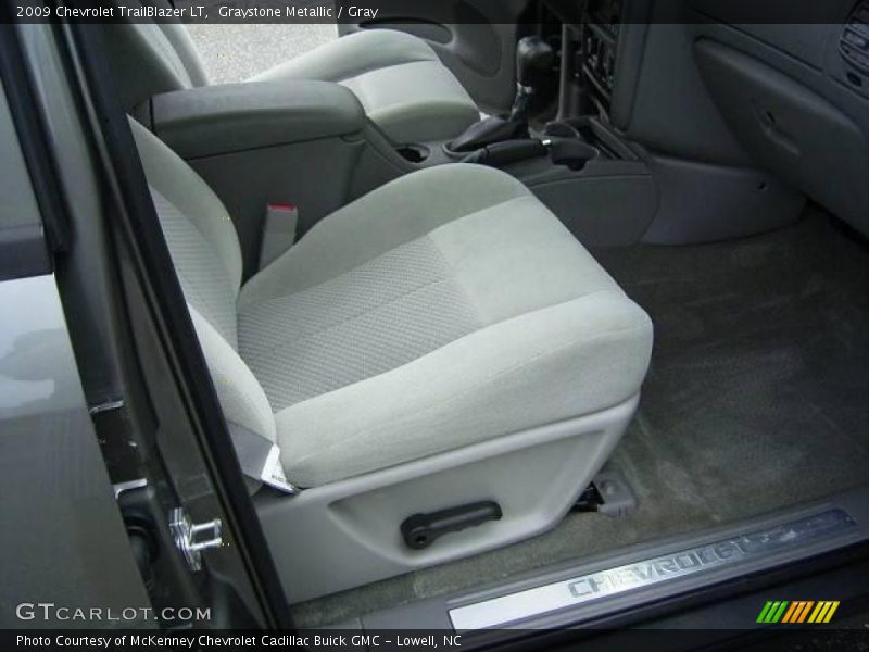 Graystone Metallic / Gray 2009 Chevrolet TrailBlazer LT