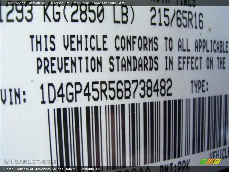 Magnesium Green Pearl / Medium Slate Gray 2006 Dodge Caravan SXT
