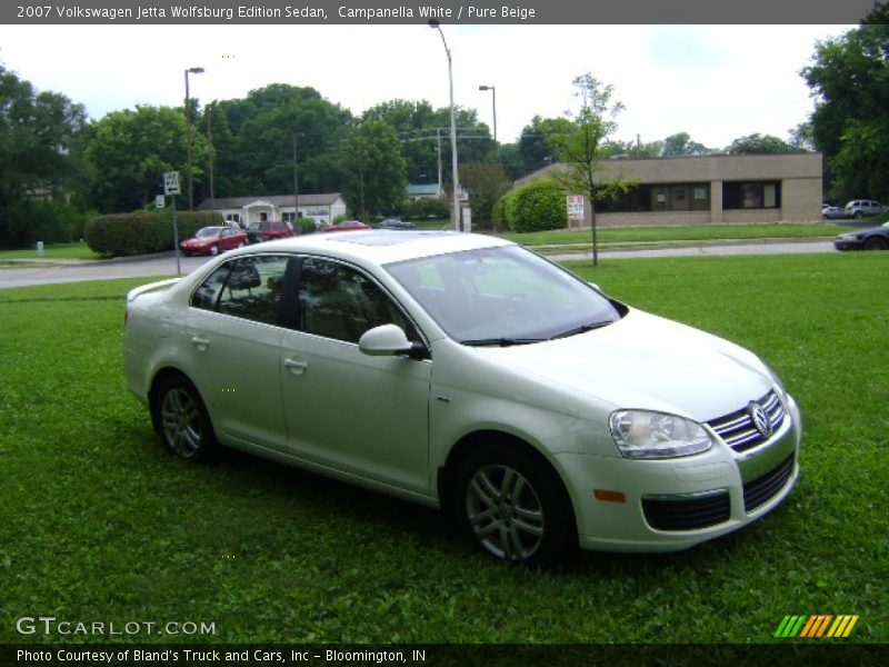 Campanella White / Pure Beige 2007 Volkswagen Jetta Wolfsburg Edition Sedan