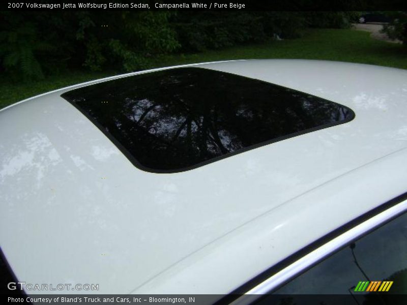 Campanella White / Pure Beige 2007 Volkswagen Jetta Wolfsburg Edition Sedan