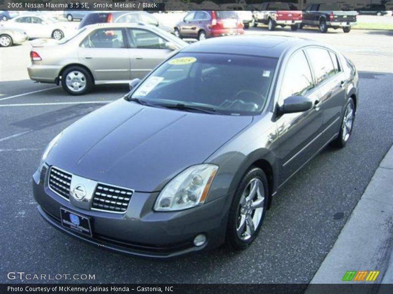 Smoke Metallic / Black 2005 Nissan Maxima 3.5 SE