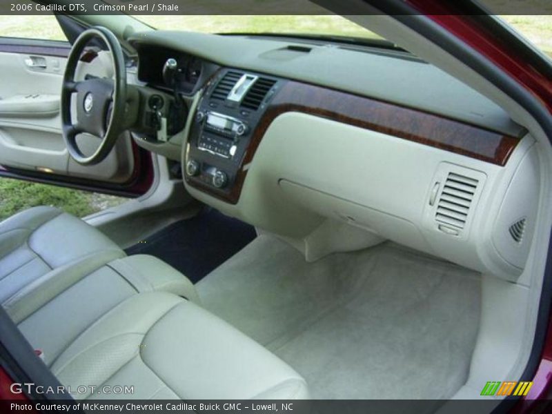 Crimson Pearl / Shale 2006 Cadillac DTS