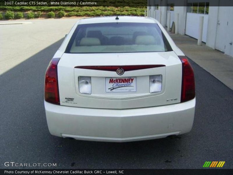 White Diamond / Cashmere 2007 Cadillac CTS Sedan