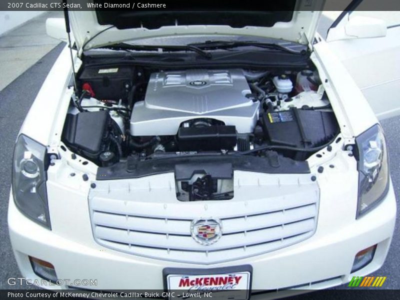 White Diamond / Cashmere 2007 Cadillac CTS Sedan