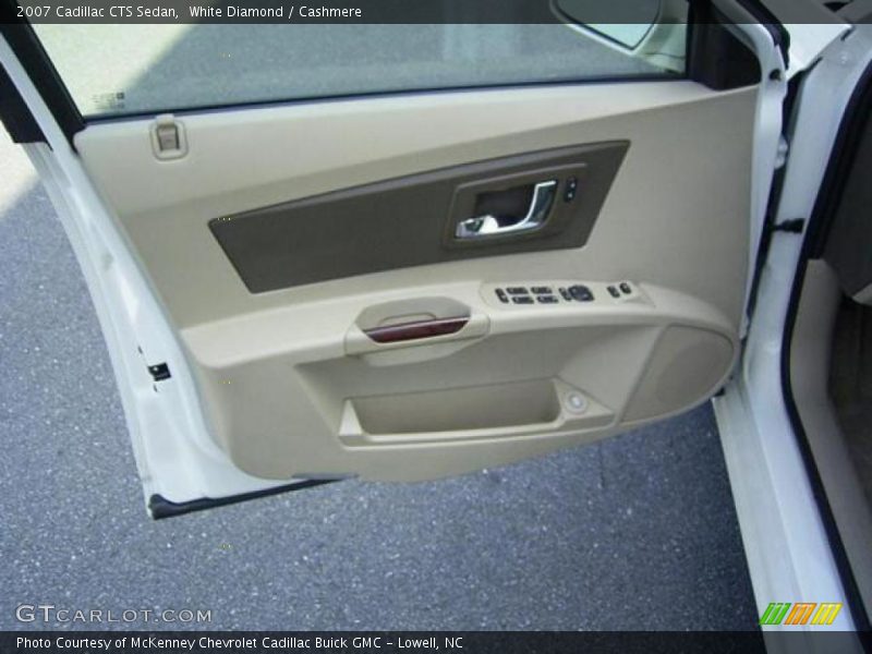 White Diamond / Cashmere 2007 Cadillac CTS Sedan