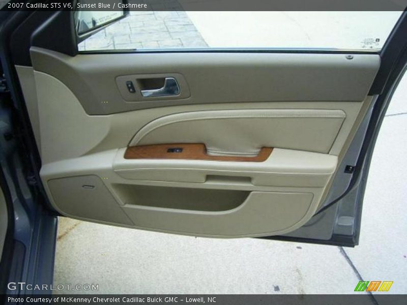 Sunset Blue / Cashmere 2007 Cadillac STS V6