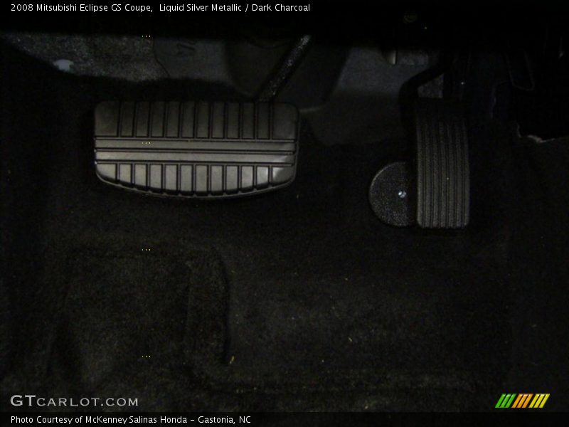 Liquid Silver Metallic / Dark Charcoal 2008 Mitsubishi Eclipse GS Coupe